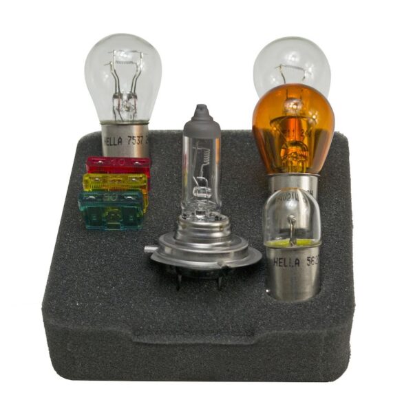 EMERGENCY KIT BULB FUSES H7 24V      8GH