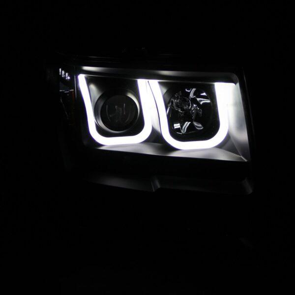 ANZO USA Projector Headlight Set