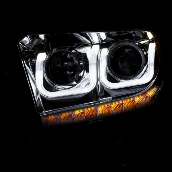 ANZO USA Projector Headlight Set