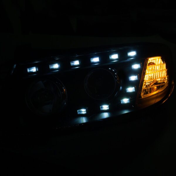 ANZO USA Projector Headlight Set