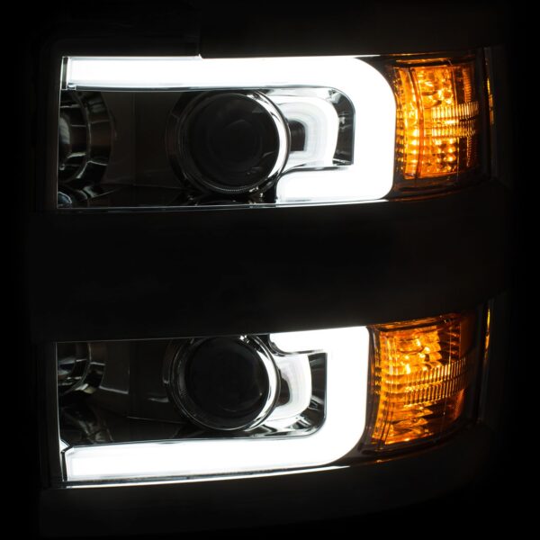 ANZO USA Projector Headlight Set