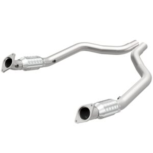 MagnaFlow OEM Grade Federal / EPA Compliant Direct-Fit Catalytic Converter 16420