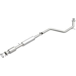 MagnaFlow 2012-2015 Mazda 5 OEM Grade Federal / EPA Compliant Direct-Fit Catalytic Converter