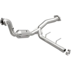 MagnaFlow 2015-2020 Ford F-150 OEM Grade Federal / EPA Compliant Direct-Fit Catalytic Converter