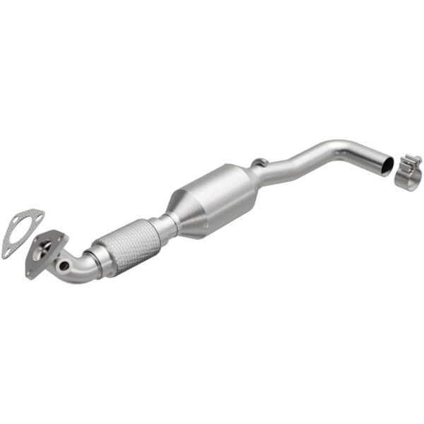 MagnaFlow OEM Grade Federal / EPA Compliant Direct-Fit Catalytic Converter 21-481