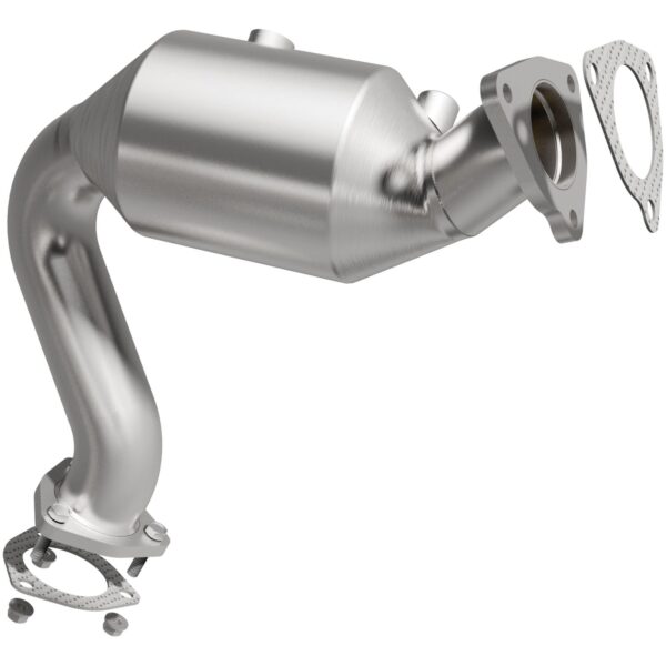 MagnaFlow 2011-2012 Audi A8 Quattro OEM Grade Federal / EPA Compliant Direct-Fit Catalytic Converter