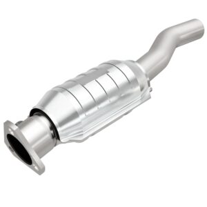 MagnaFlow Standard Grade Federal / EPA Compliant Direct-Fit Catalytic Converter 22928