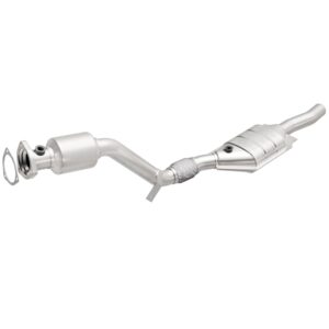 MagnaFlow HM Grade Federal / EPA Compliant Direct-Fit Catalytic Converter 23211