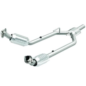 MagnaFlow HM Grade Federal / EPA Compliant Direct-Fit Catalytic Converter 23325