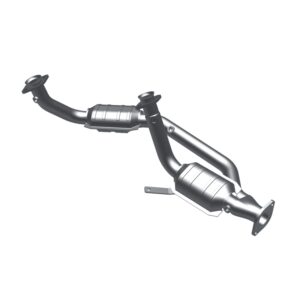 MagnaFlow HM Grade Federal / EPA Compliant Direct-Fit Catalytic Converter 23534