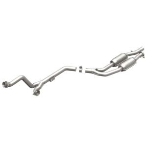 MagnaFlow Standard Grade Federal / EPA Compliant Direct-Fit Catalytic Converter 23573