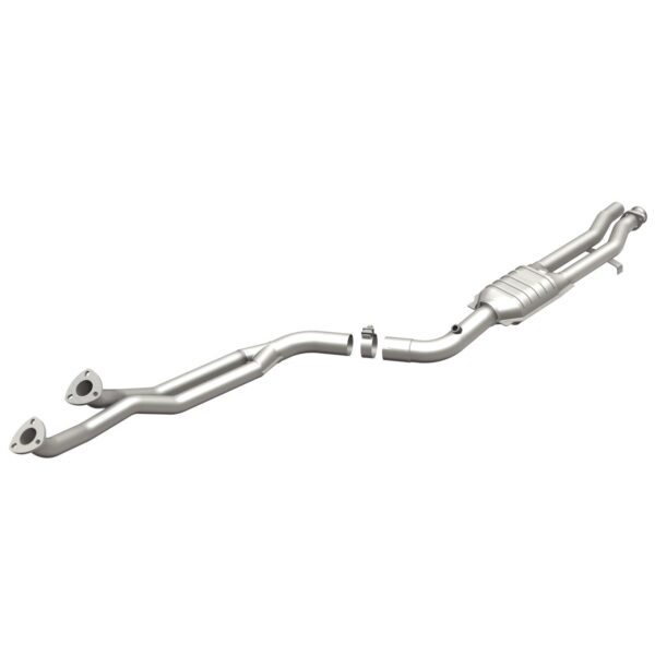 MagnaFlow Standard Grade Federal / EPA Compliant Direct-Fit Catalytic Converter 23802