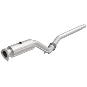 MagnaFlow HM Grade Federal / EPA Compliant Direct-Fit Catalytic Converter 24124