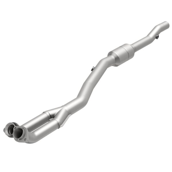 MagnaFlow 1996-1997 BMW 840Ci HM Grade Federal / EPA Compliant Direct-Fit Catalytic Converter