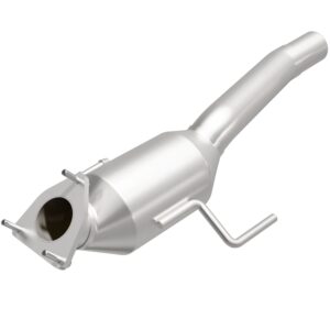 MagnaFlow 2004-2006 Volkswagen Touareg HM Grade Federal / EPA Compliant Direct-Fit Catalytic Converter