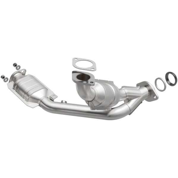 MagnaFlow 2001-2002 Mitsubishi Montero HM Grade Federal / EPA Compliant Direct-Fit Catalytic Converter