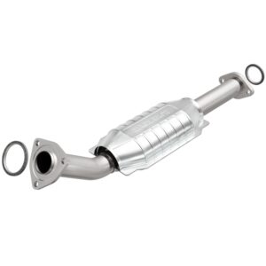 MagnaFlow 2003-2005 Toyota Tundra HM Grade Federal / EPA Compliant Direct-Fit Catalytic Converter