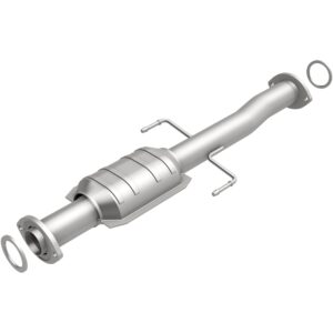 MagnaFlow 2002-2004 Toyota Tacoma California Grade CARB Compliant Direct-Fit Catalytic Converter