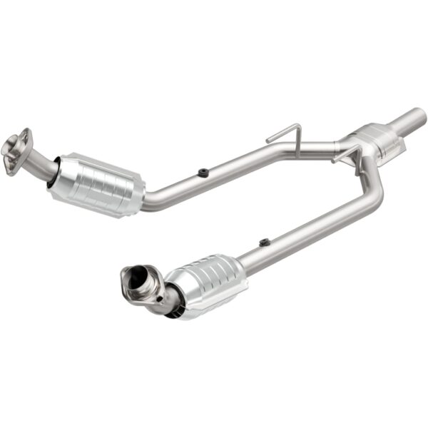 MagnaFlow California Grade CARB Compliant Direct-Fit Catalytic Converter 444080