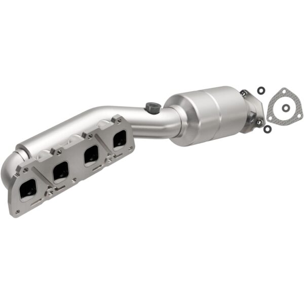 MagnaFlow 2002-2004 Volkswagen Passat California Grade CARB Compliant Manifold Catalytic Converter