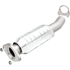 MagnaFlow 2004-2010 Toyota Sienna OEM Grade Federal / EPA Compliant Direct-Fit Catalytic Converter