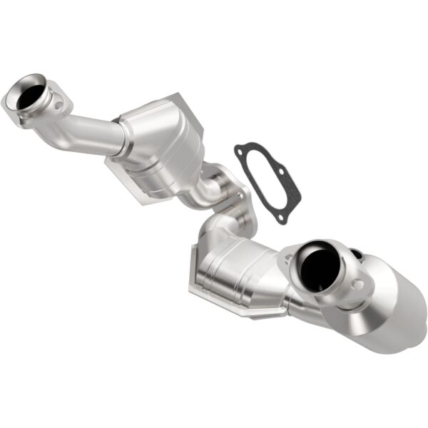 MagnaFlow OEM Grade Federal / EPA Compliant Direct-Fit Catalytic Converter 49440