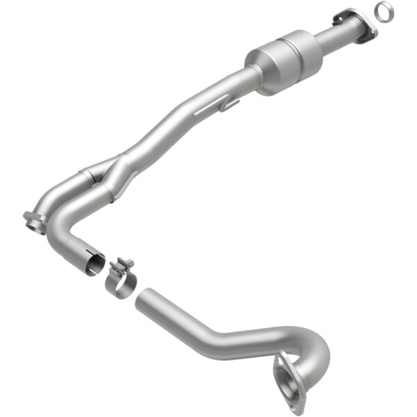 MagnaFlow 2002-2003 Jeep Liberty OEM Grade Federal / EPA Compliant Direct-Fit Catalytic Converter