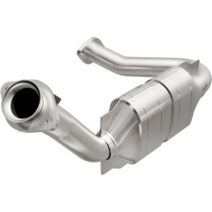 MagnaFlow OEM Grade Federal / EPA Compliant Direct-Fit Catalytic Converter 49677