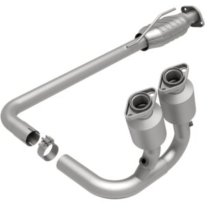 MagnaFlow 2004-2006 Jeep Wrangler OEM Grade Federal / EPA Compliant Direct-Fit Catalytic Converter