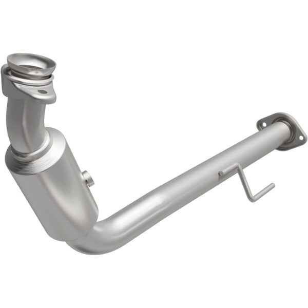 MagnaFlow 2005-2006 Jeep Wrangler OEM Grade Federal / EPA Compliant Direct-Fit Catalytic Converter