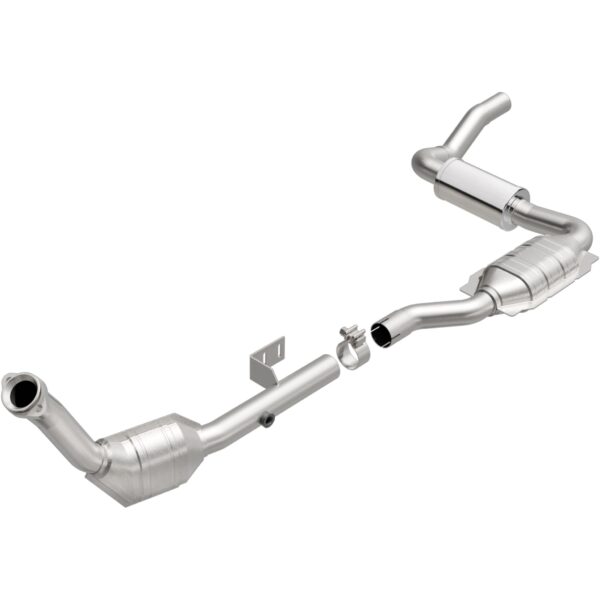 MagnaFlow 2001-2002 Mercedes-Benz ML320 OEM Grade Federal / EPA Compliant Direct-Fit Catalytic Converter