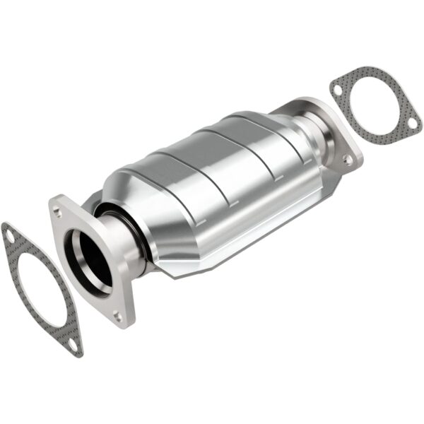 MagnaFlow OEM Grade Federal / EPA Compliant Direct-Fit Catalytic Converter 51108