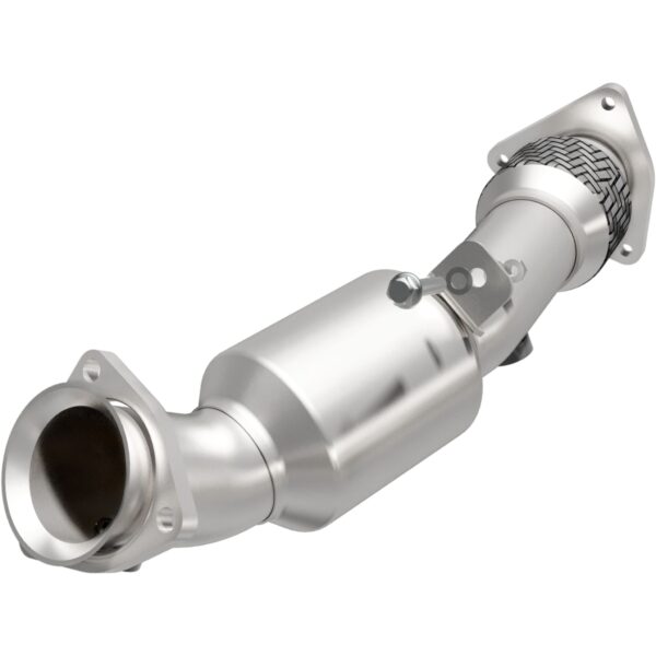 MagnaFlow 2004-2006 Volkswagen Touareg OEM Grade Federal / EPA Compliant Direct-Fit Catalytic Converter