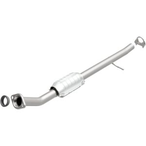 MagnaFlow 2011-2014 Mazda 2 OEM Grade Federal / EPA Compliant Direct-Fit Catalytic Converter