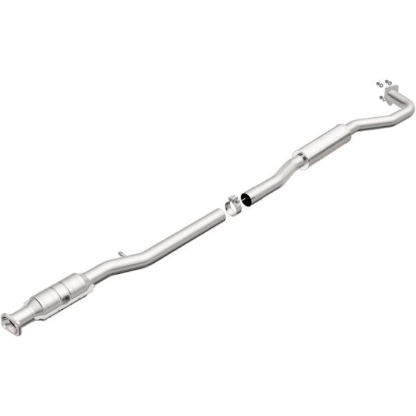 MagnaFlow 2007-2011 Mitsubishi Outlander OEM Grade Federal / EPA Compliant Direct-Fit Catalytic Converter