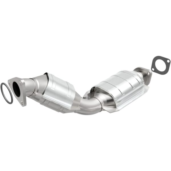 MagnaFlow OEM Grade Federal / EPA Compliant Direct-Fit Catalytic Converter 51601