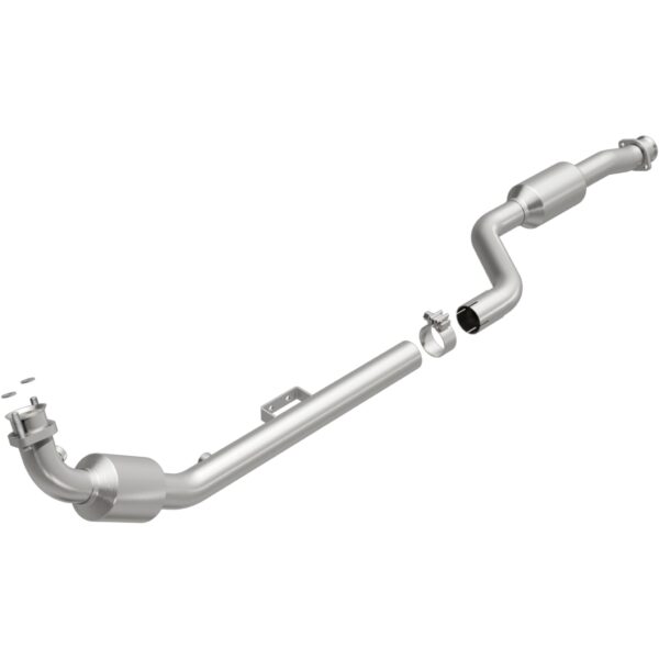 MagnaFlow OEM Grade Federal / EPA Compliant Direct-Fit Catalytic Converter 51642