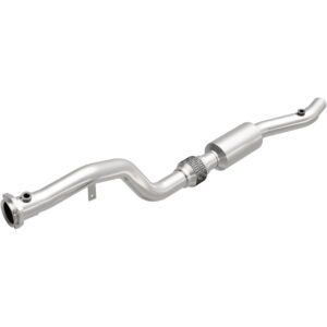 MagnaFlow OEM Grade Federal / EPA Compliant Direct-Fit Catalytic Converter 51664