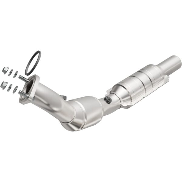 MagnaFlow 2010-2011 Chevrolet Camaro OEM Grade Federal / EPA Compliant Direct-Fit Catalytic Converter