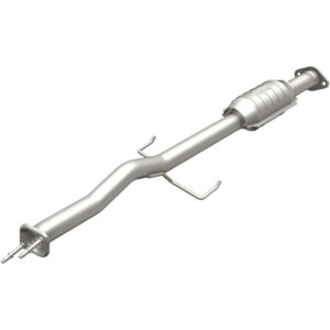 MagnaFlow OEM Grade Federal / EPA Compliant Direct-Fit Catalytic Converter 51737