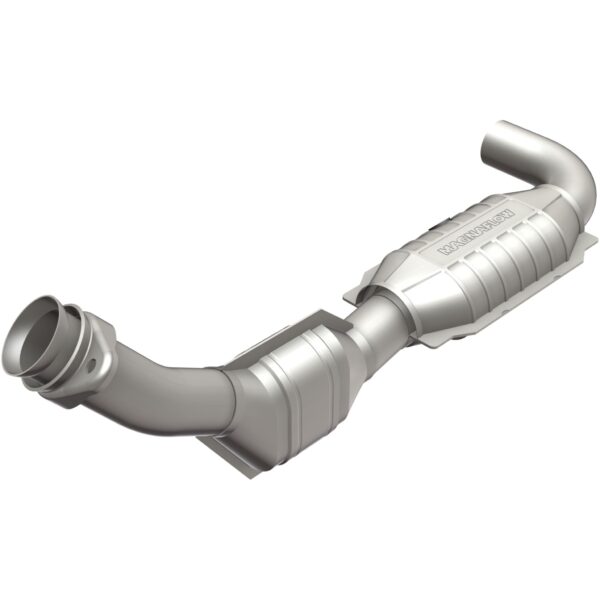 MagnaFlow OEM Grade Federal / EPA Compliant Direct-Fit Catalytic Converter 51787