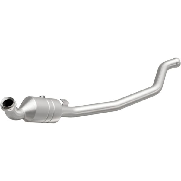 MagnaFlow 2006-2011 Mercedes-Benz R350 OEM Grade Federal / EPA Compliant Direct-Fit Catalytic Converter