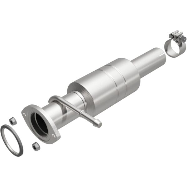 MagnaFlow 2009-2013 Toyota Highlander OEM Grade Federal / EPA Compliant Direct-Fit Catalytic Converter