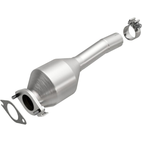 MagnaFlow 2010-2013 Ford Transit Connect OEM Grade Federal / EPA Compliant Direct-Fit Catalytic Converter