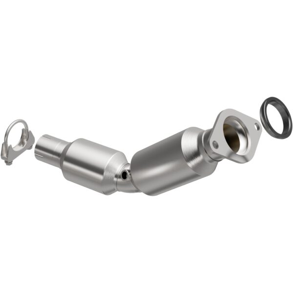 MagnaFlow OEM Grade Federal / EPA Compliant Direct-Fit Catalytic Converter 52455