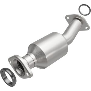 MagnaFlow 2011 Toyota Sienna OEM Grade Federal / EPA Compliant Direct-Fit Catalytic Converter