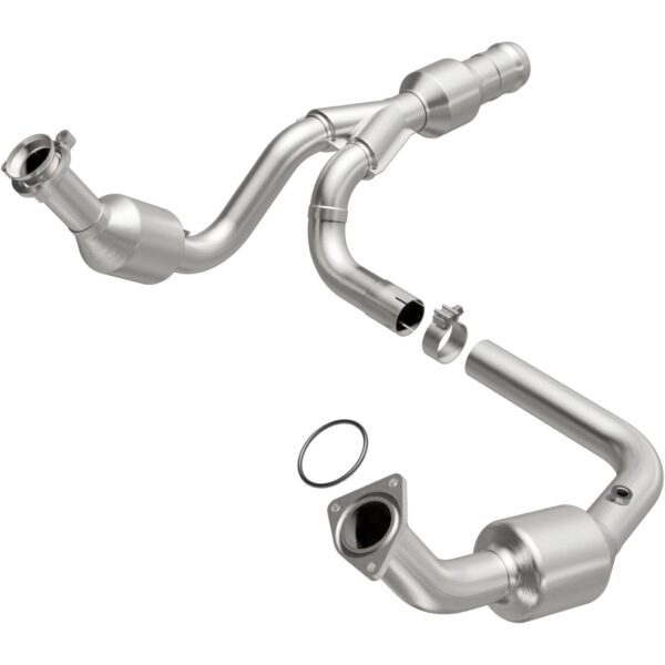 MagnaFlow OEM Grade Federal / EPA Compliant Direct-Fit Catalytic Converter 52616