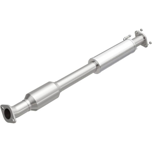 MagnaFlow 2015-2018 Kia Sedona OEM Grade Federal / EPA Compliant Direct-Fit Catalytic Converter