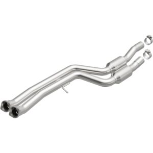 MagnaFlow OEM Grade Federal / EPA Compliant Direct-Fit Catalytic Converter 52925