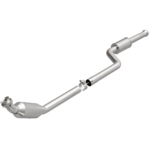 MagnaFlow 2008-2010 Mercedes-Benz C300 California Grade CARB Compliant Direct-Fit Catalytic Converter